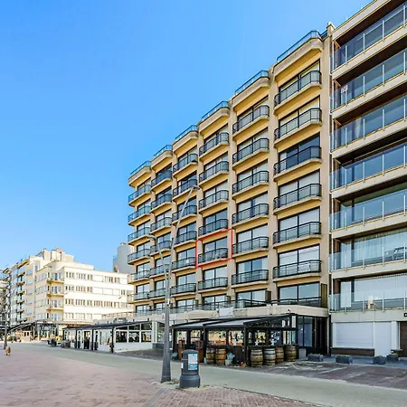 Grand D3 G Holiday home Oostduinkerke